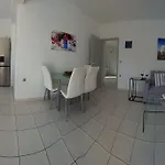 Wonderfull Sea View Ii Apartment