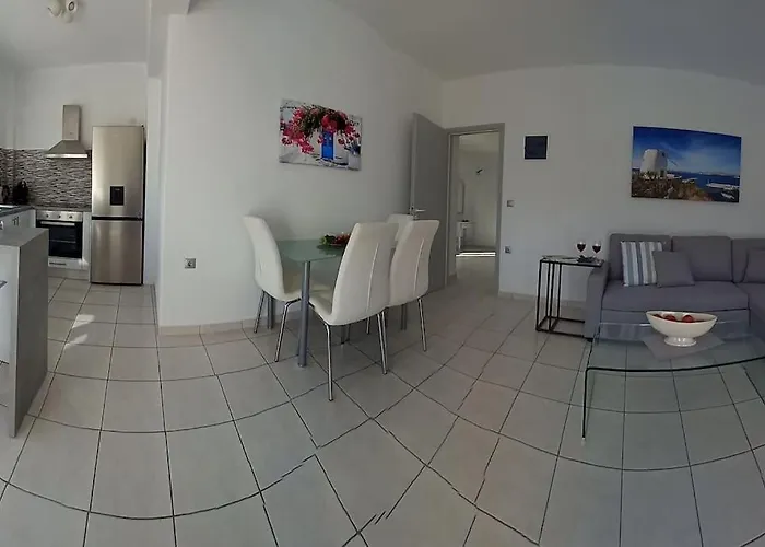 Wonderfull Sea View Ii Apartment